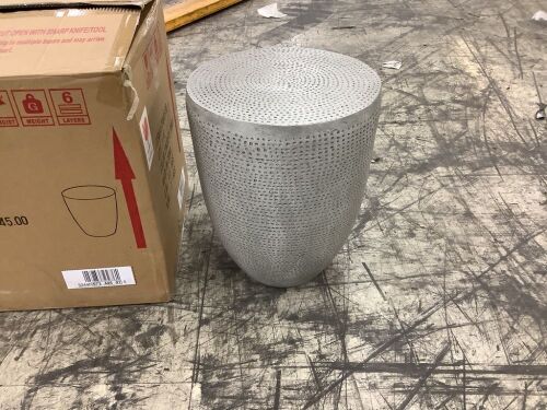 Noble House Farrarville Concrete Finish Cylindrical Stone Outdoor Side Table  - Lot 122