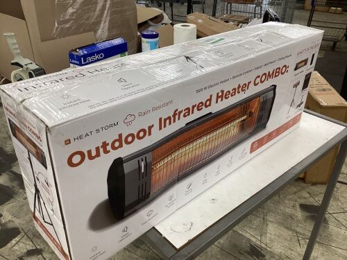 Tradesman 1500-Watt Electric Outdoor Infrared Quartz Portable Space Heater with Tripod, Wall and Ceiling Mount  - Lot 325