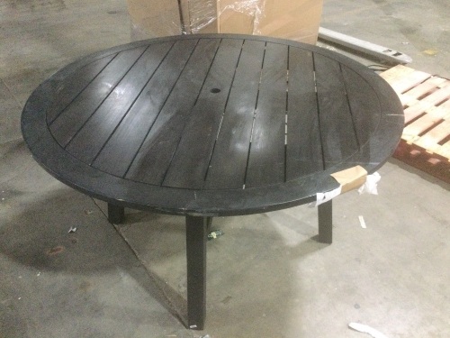 54" Round Outdoor Patio Table - Lot 786