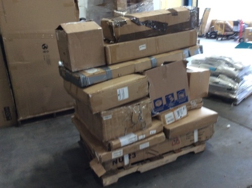 Pallet of Salvage Items. Will Contain Broken and Incomplete Items - Lot 1022