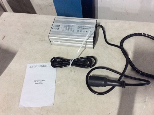 48V Golf Cart Battery Charger for Ez Go Club Car - Lot 1089
