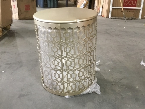 Decorative Round Side Accent Table Nightstands w/ Nesting Design, Set of 2   - Lot 693