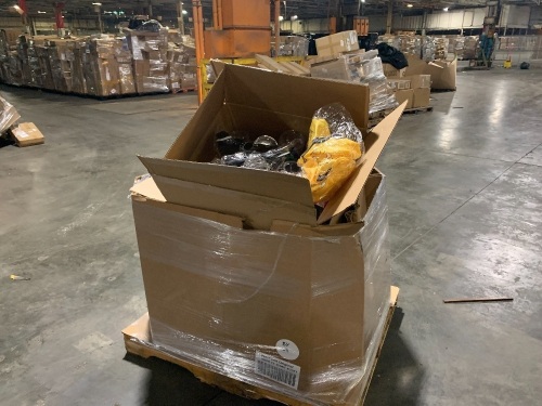 Pallet of Miscellaneous New and Return Items - Lot 82