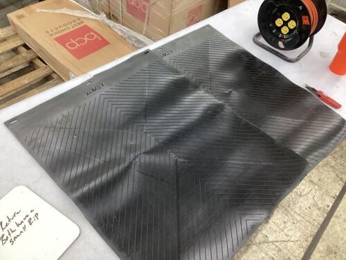Rubber Mud Flaps for Freightliner Condor 30" x 24" - Small Tear in Each  - Lot 661