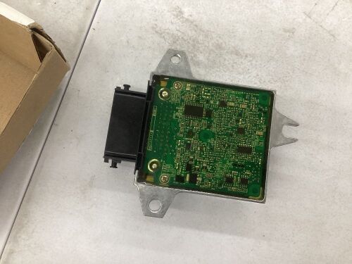 Traansmission Control Module  - Lot 688