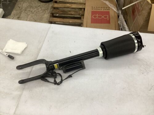 Front Air Suspension Shock with ADS, Unknown Fit - Lot 718