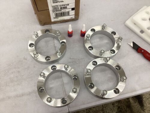 Wheel Spacers, 4pc - Lot 749