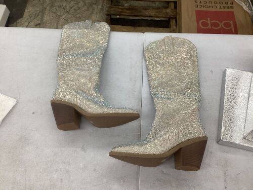 ISNOM Rhinestone Western Boots, Size 8 - Lot 651