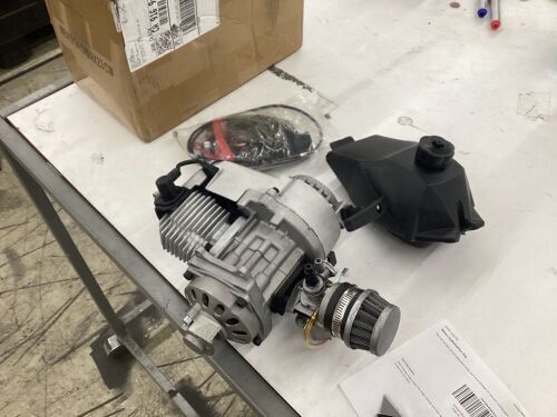 49CC 2-Stroke Engine Kit - Has Compression - Lot 371