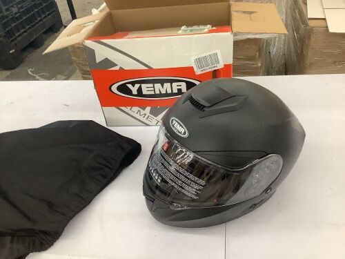 Full Face Motorcycle Helmet - Lot 390