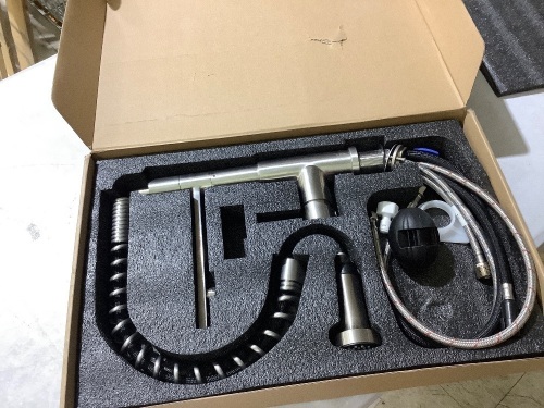 3 way kitchen faucet Brushed Nickel - Lot 445