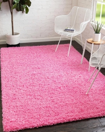 7' x 10' Solid Shag Rug pink - Lot 515