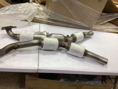 Sarotin Catalytic Converter Subaru Forester 2009-2010, Impreza 2008-2011, Outback 2006-2009 - Lot 495