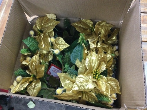 Box of Holiday Flower Bouqet - Lot 9060