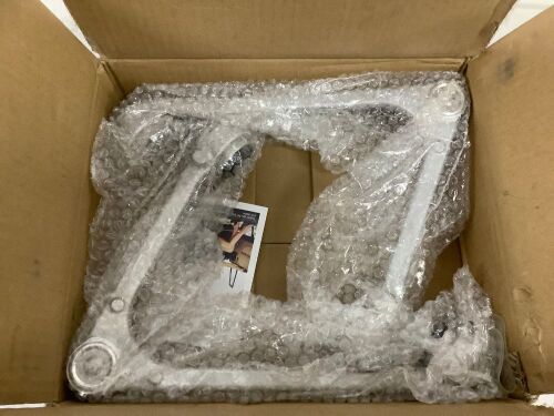 Set of Control Arms for Unknown Vehicle - Lot 9183