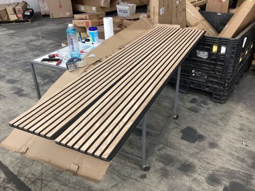 NeatiEase 3D Wood Wall Panel, Natural Oak, 2pc  - Lot 719