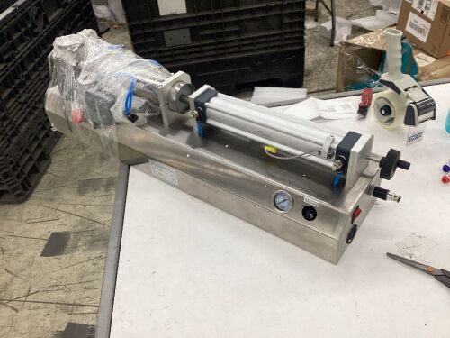 Pneumatic Horizontal Filling Machine - Missing Pieces - Lot 723