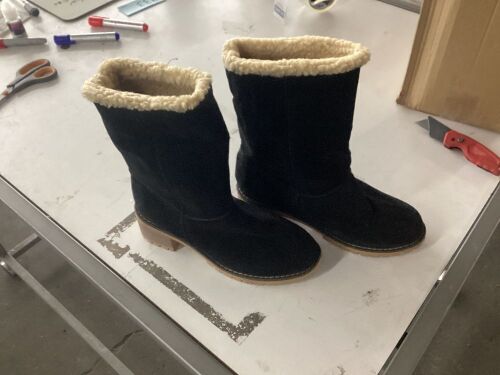 Faux Fur Lined Boots, Unknown Size  - Lot 731