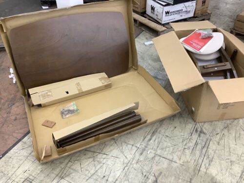 5-Piece Wooden Mid-Century Modern Dining Set w/ 4 Chairs, Padded Seat & Back - Appears Complete - Lot 194