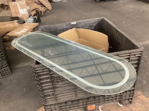 Neutypechic Lighted Oval Mirror  - Lot 556