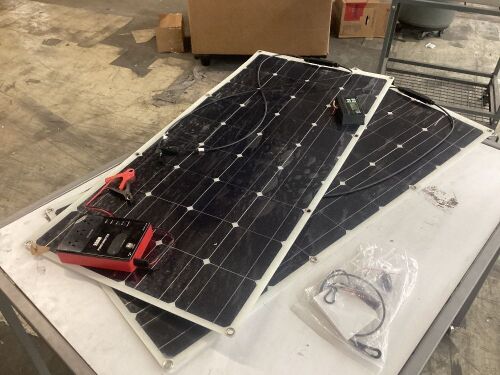Flexible Solar Panels, Set of 2  - Lot 474