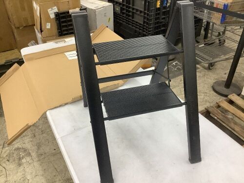 Folding Aluminum Step Stool  - Lot 108