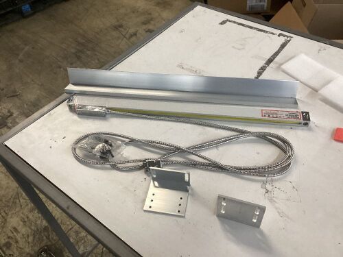 Linear Scale  - Lot 330