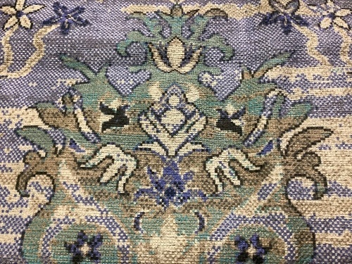 9' x 12' Rug - Lot 200