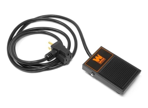 WEN WA0392 120V 15-Amp Momentary Power Foot Pedal Switch for Woodworking$18.34 - Lot 354