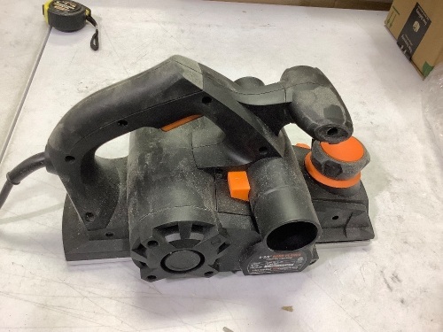 WEN 6534 8-Amp 4-3/8-Inch Electric Hand Planer$62.20  - Lot 379