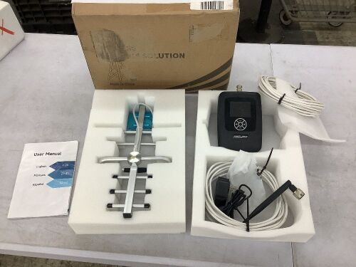 Cell Phone Signal Booster  - Lot 350