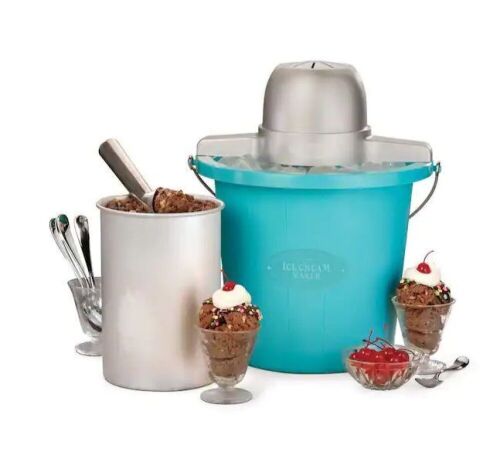 Nostalgia 4 Qt. Electric Ice Cream Maker with Easy-Carry Handle - Lot 639