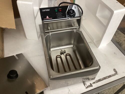 ROVSUN Electric Deep Fryer - Lot 494