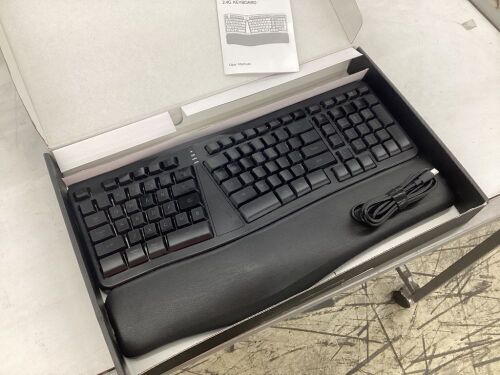 Wireless Ergonomic Keyboard  - Lot 631