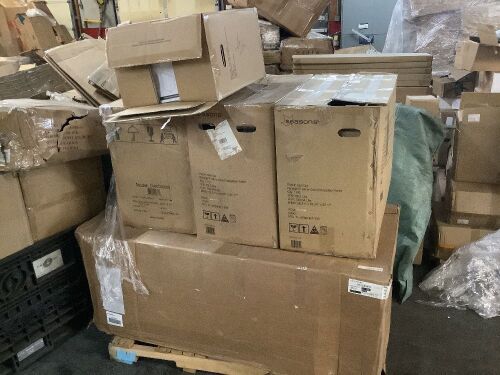 Pallet of Office Items - (3) Office Chairs, Paper Shredder & HON Desk Part 2/2 - Lot 692