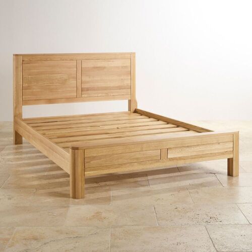 Romsey Natural Solid Oak Bed Frame, King - Crack on One Rail - Lot 33