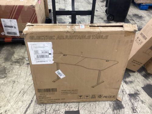 Electric Height Adjustable Standing Desk  - Lot 741