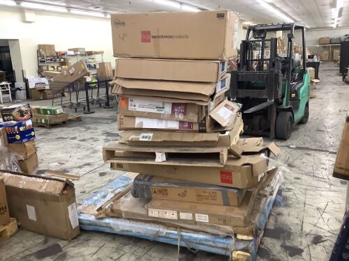 Salvage Pallet. Items Will Be Broken and Incomplete.  - Lot 346