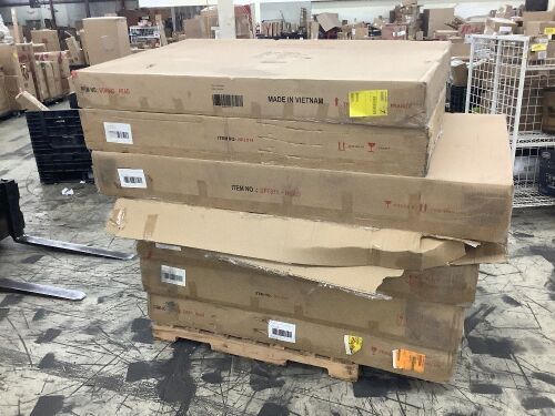 Lot of (7) Oak Headboards, No Rails - Uninspected - Lot 244