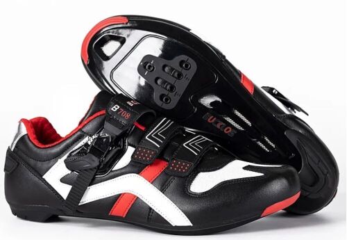 BUCKLOS Road Cycling Shoes, Size 45  - Lot 428