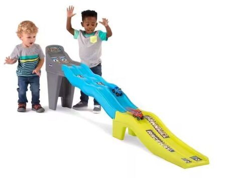 Simplay3 Fast Track Downhill Raceway  - Lot 133