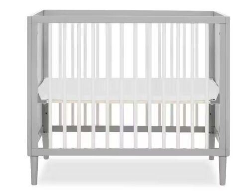 Dream On Me Lucas 4-in-1 Pebble Grey Mini Modern Crib with Rounded Spindles  - Lot 58