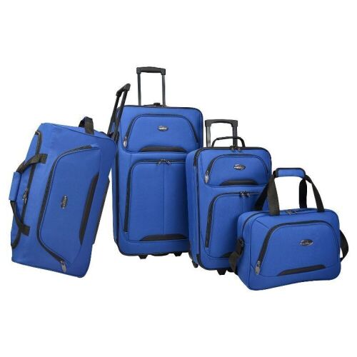 U.S Traveler Vineyard 4pc Softside Luggage Set - Lot 56