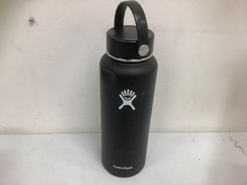 Hydro Flask, E-Commerce Return with Dent, Sold as is - Lot 179B