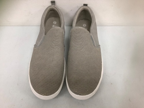 Natural Reflections Womens Slip Ons, 9.5, E-Commerce Return, Sold as is - Lot 437B