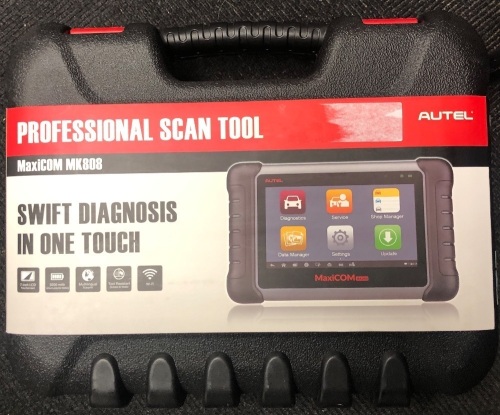 Professional Scan/ Diagnostic Tool Kit, Appears New, Powers Up, Sold as is - Lot 3A