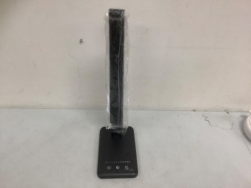Desktop Lamp, Appears New, Sold as is - Lot 269