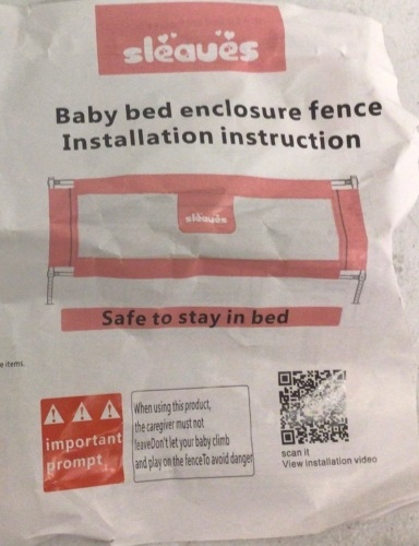Baby Bed Rail, Appears New - Lot 572