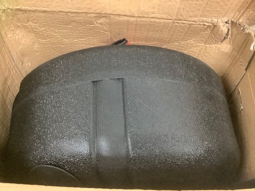 Standup Punching Bag, Appears New, Sold as is - Lot 464