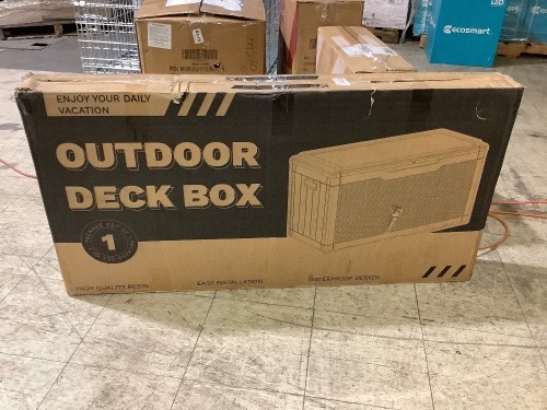 outdoor deck box - Lot 179